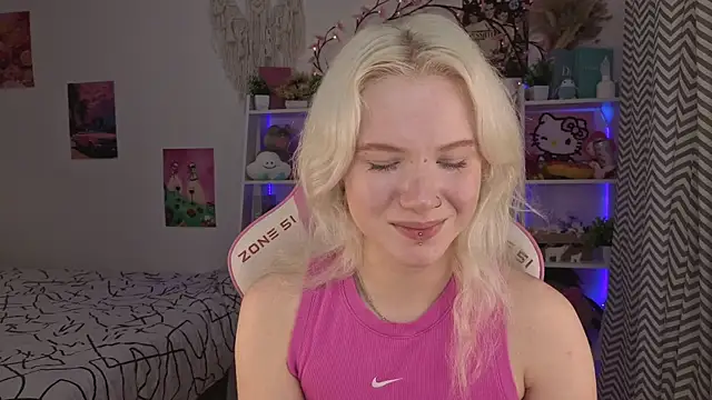 Snapshot of Mia_WaterFall chatting on 1, 6, 2026 Mia WaterFall online show from 1, 6, 2026