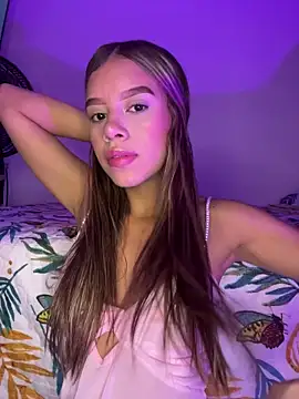 BellaMoon  online show from 13, 3, 2026