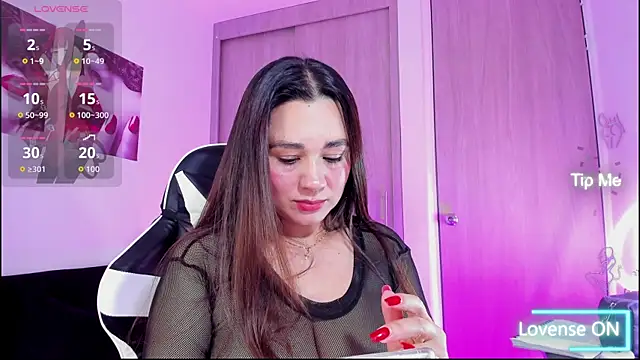 saray mendozaa online show from 9, 7, 2026