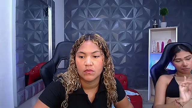 Snapshot of mayli_marie chatting on 18, 2, 2026 mayli marie online show from 18, 2, 2026