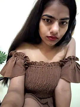 Snapshot of Alisha_Babyy chatting on 29, 4, 2026 Alisha Babyy online show from 29, 4, 2026