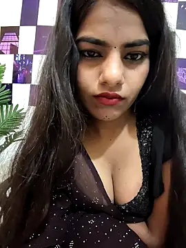 Snapshot of Alisha_Babyy chatting on 7, 5, 2026 Alisha Babyy online show from 7, 5, 2026