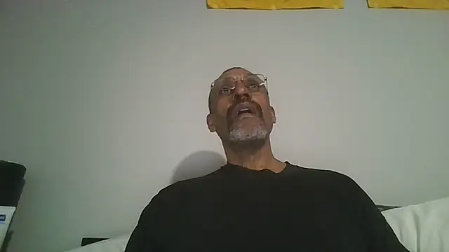 swimmer2496 online show from 29, 3, 2026