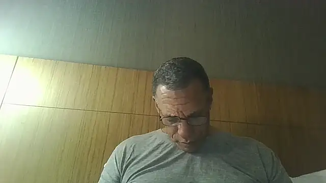 swimmer2496 online show from 3, 4, 2026