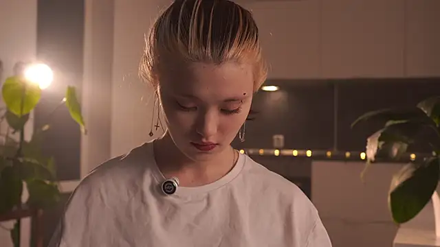 EleniRoeber online show from 19, 2, 2026