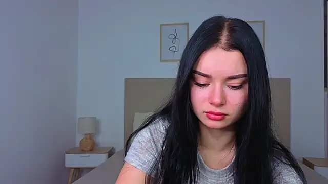 Snapshot of Silena_sky chatting on 19, 1, 2026 Silena sky online show from 19, 1, 2026