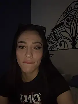 Snapshot of MamiSoft420 chatting on 9, 3, 2026 MamiSoft420 online show from 9, 3, 2026