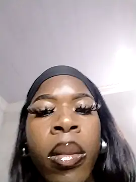 Chocolate Queenxx03 online show from 8, 7, 2026