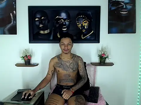 Snapshot of Tatoo_Noah chatting on 19, 1, 2026 Tatoo Noah online show from 19, 1, 2026