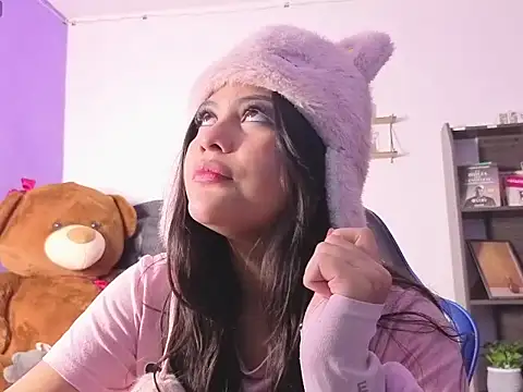 Snapshot of BadKittyy chatting on 6, 2, 2026 BadKittyy online show from 6, 2, 2026