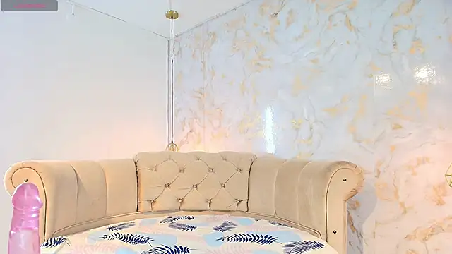 tifanibrown online show from 14, 2, 2026