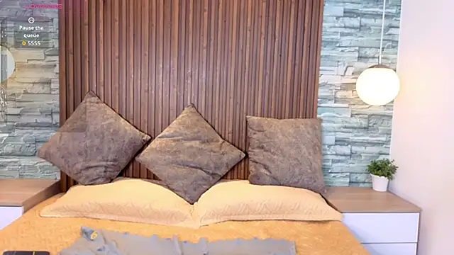 vicky grey online show from 9, 2, 2026