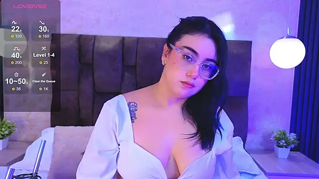 Snapshot of vicky_grey chatting on 18, 6, 2026 vicky grey online show from 18, 6, 2026