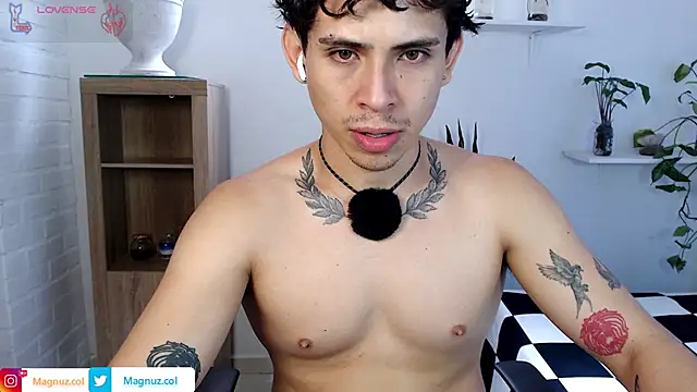 Snapshot of Magnuz_Col chatting on 11, 5, 2026 Magnuz Col online show from 11, 5, 2026