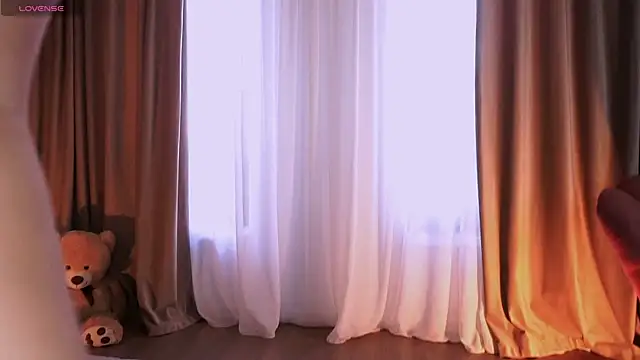 Snapshot of JessyLuvX chatting on 9, 6, 2026 JessyLuvX online show from 9, 6, 2026