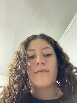 Snapshot of lizzy_luminair chatting on 2, 2, 2026 lizzy luminair online show from 2, 2, 2026