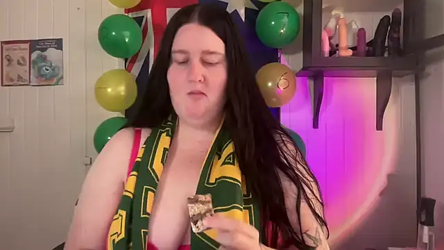 Snapshot of xopeachybaby chatting on 5, 7, 2026 xopeachybaby online show from 5, 7, 2026