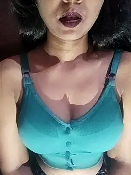 Snapshot of Ayesha_Khan1 chatting on 19, 4, 2026 Ayesha Khan1 online show from 19, 4, 2026