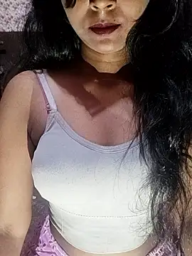 Snapshot of Ayesha_Khan1 chatting on 24, 4, 2026 Ayesha Khan1 online show from 24, 4, 2026