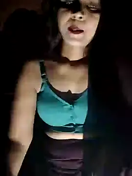 Snapshot of Ayesha_Khan1 chatting on 26, 4, 2026 Ayesha Khan1 online show from 26, 4, 2026