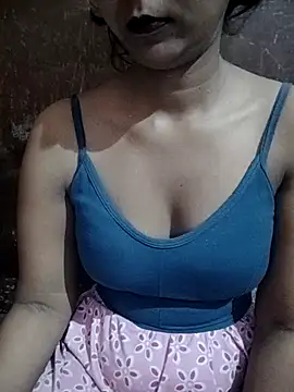 Snapshot of Ayesha_Khan1 chatting on 26, 5, 2026 Ayesha Khan1 online show from 26, 5, 2026