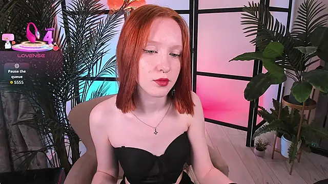 Snapshot of Sia_Hart chatting on 21, 6, 2026 Sia Hart online show from 21, 6, 2026