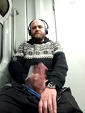 Snapshot of AlexanderArmani chatting on 25, 2, 2026 AlexanderArmani online show from 25, 2, 2026