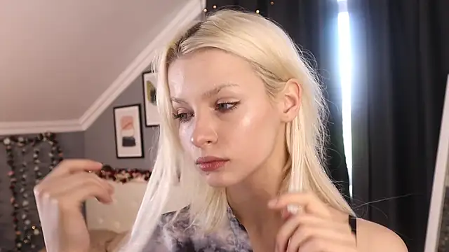 Naomi Demio online show from 21, 5, 2026