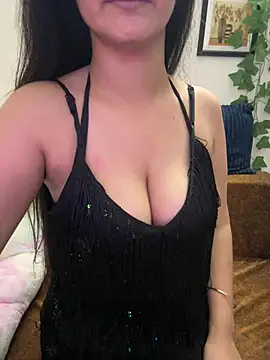 Snapshot of Maahhii chatting on 4, 7, 2026 Maahhii online show from 4, 7, 2026
