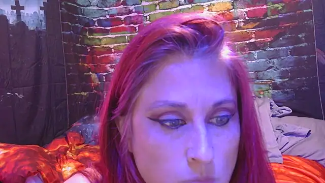 Snapshot of BusyB1983 chatting on 7, 5, 2026 BusyB1983 online show from 7, 5, 2026