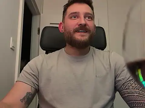 TacticalXXL7 online show from 16, 4, 2026