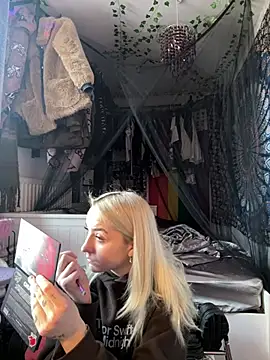 bambibabyy online show from 14, 2, 2026