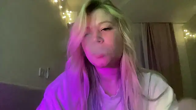 Lulu Di online show from 30, 3, 2026