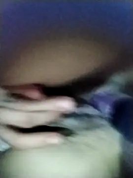 Snapshot of Mrc01 chatting on 4, 4, 2026 Mrc01 online show from 4, 4, 2026