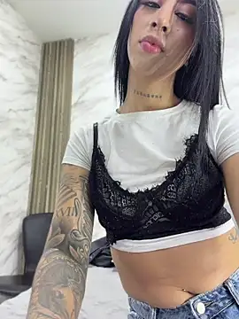 darkkjulietha online show from 14, 7, 2026