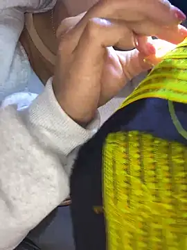 Snapshot of Rosie_loveU chatting on 9, 3, 2026 Rosie loveU online show from 9, 3, 2026