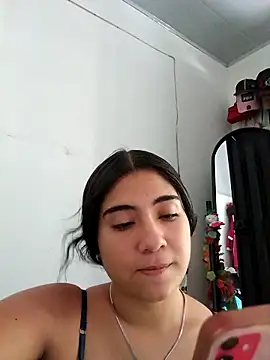 Snapshot of Ailen-cute chatting on 26, 2, 2026 Ailen-cute online show from 26, 2, 2026