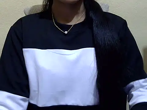 Snapshot of Khushi_v chatting on 15, 2, 2026 Khushi v online show from 15, 2, 2026