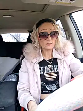 BeautifulFire23 online show from 7, 4, 2026