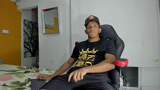 Snapshot of ricky_spensar23cm_ chatting on 10, 3, 2026 ricky spensar23cm online show from 10, 3, 2026