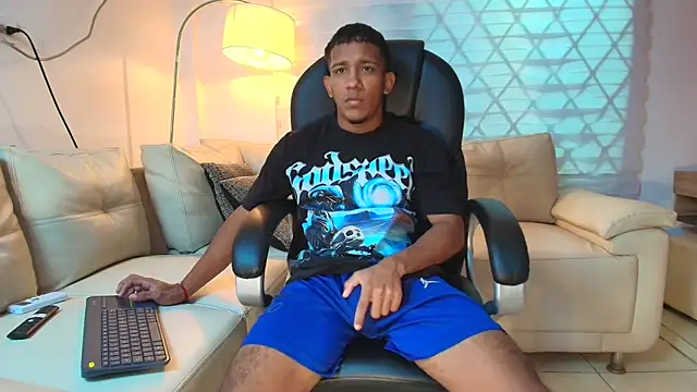 Snapshot of ricky_spensar23cm_ chatting on 6, 4, 2026 ricky spensar23cm online show from 6, 4, 2026