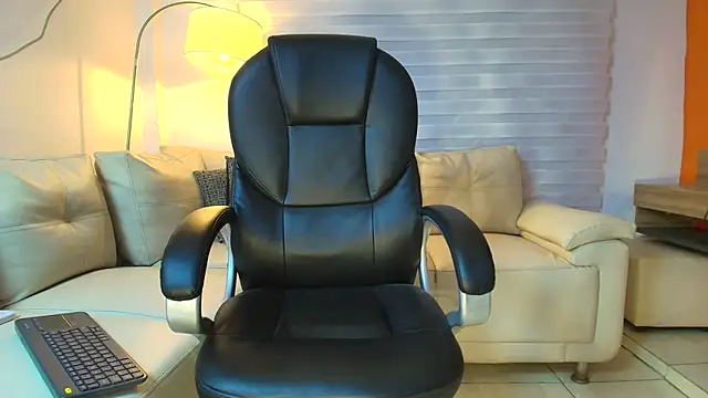 Snapshot of ricky_spensar23cm_ chatting on 9, 4, 2026 ricky spensar23cm online show from 9, 4, 2026