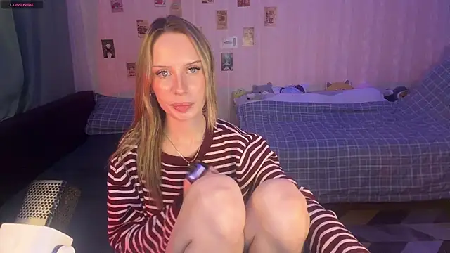 DellaCampbell online show from 29, 4, 2026
