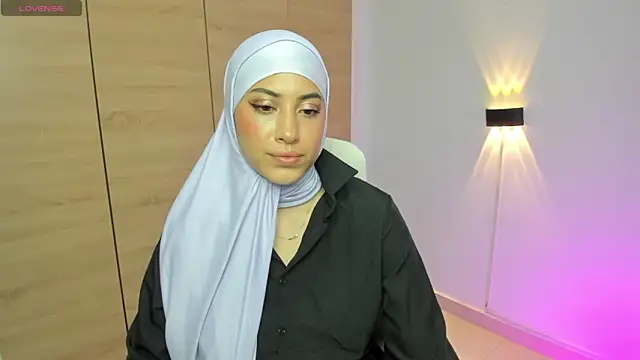 LAY LA  online show from 13, 3, 2026