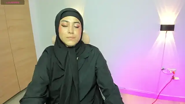 LAY LA  online show from 14, 4, 2026