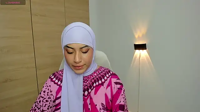 LAY LA  online show from 23, 7, 2026