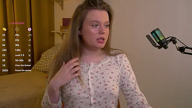 Snapshot of Agatha_Gris chatting on 17, 2, 2026 Agatha Gris online show from 17, 2, 2026