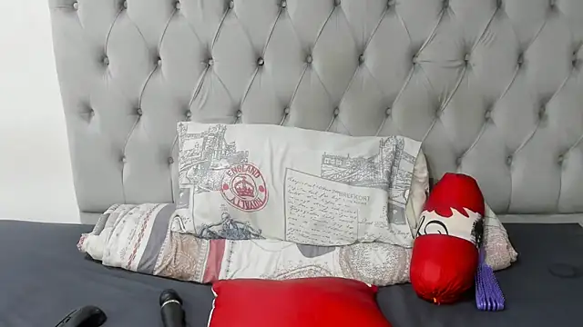 DarkBubble09 online show from 20, 2, 2026