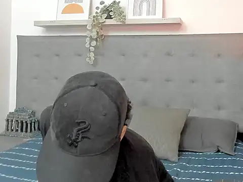 wes gibbings online show from 2, 2, 2026