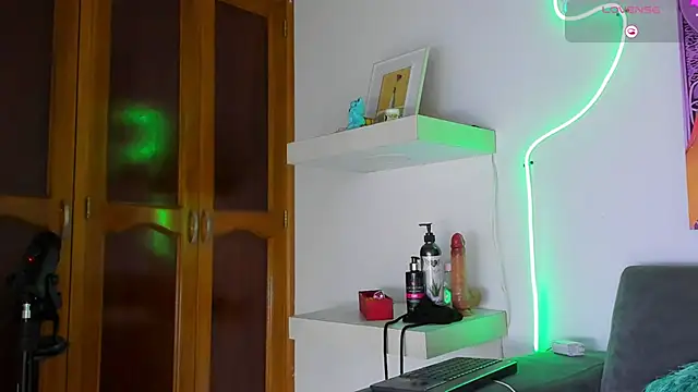 cmila0713 online show from 23, 4, 2026